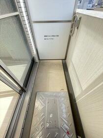 13/16 バルコニー