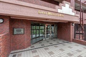 4/4 エントランス