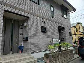 16/26 エントランス