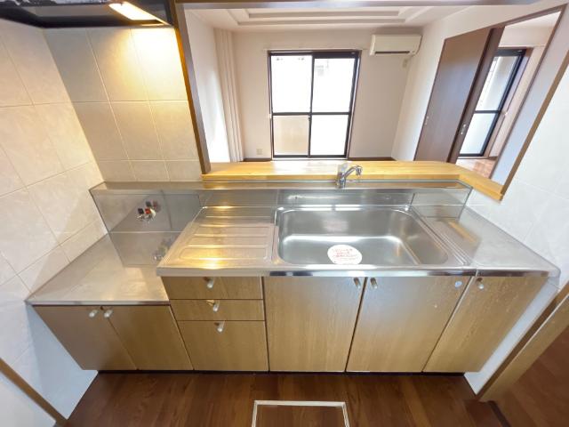 15/28 キッチン