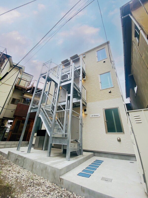 アイテラスの外観