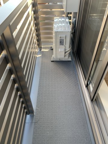 17/23 バルコニー