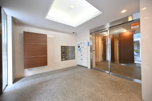 5/6 エントランス