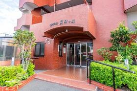 2/2 エントランス