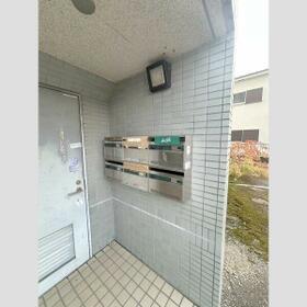 15/16 エントランス