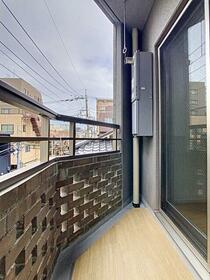 13/16 バルコニー