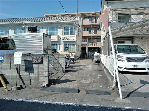 14/14 エントランス