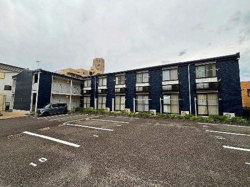 14/17 駐車場
