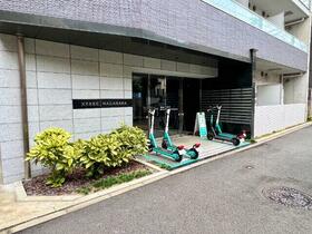 4/4 エントランス