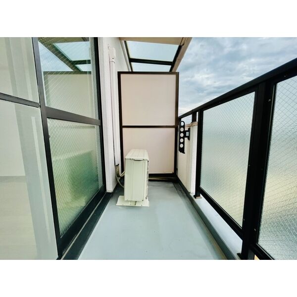 13/20 バルコニー