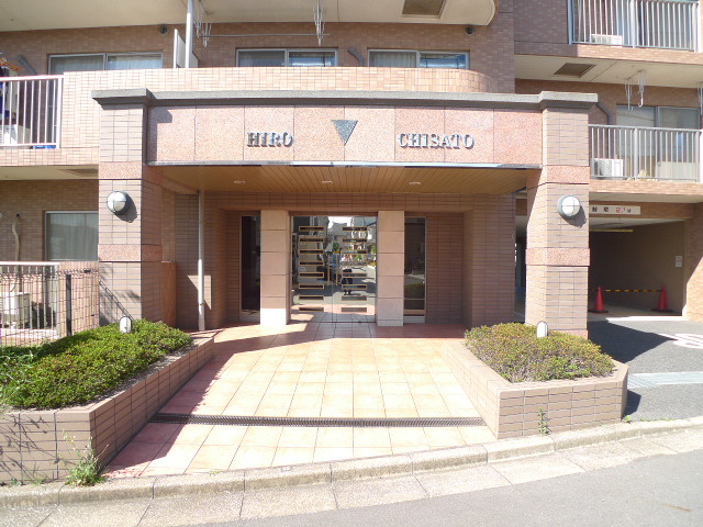 2/5 エントランス