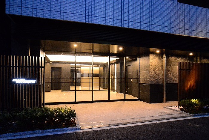 2/4 エントランス