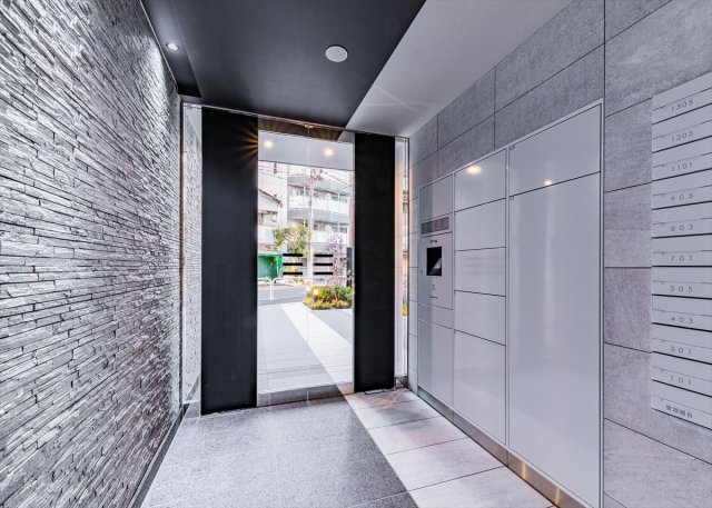 22/30 エントランス