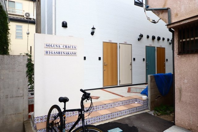 4/5 エントランス