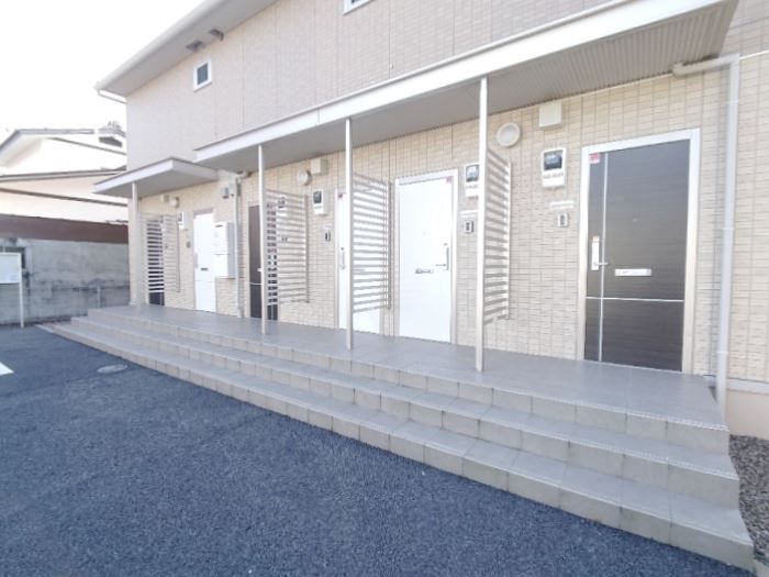 19/20 エントランス