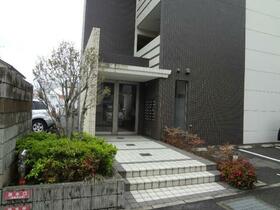 3/4 エントランス