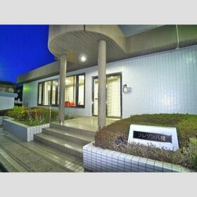 15/16 エントランス