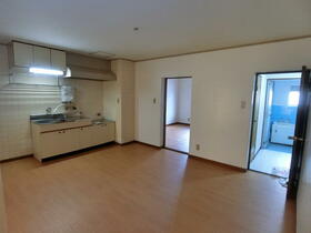 4/13 リビング/ダイニング