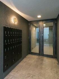 2/3 エントランス