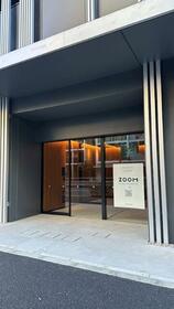 15/15 エントランス