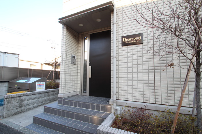 15/18 エントランス