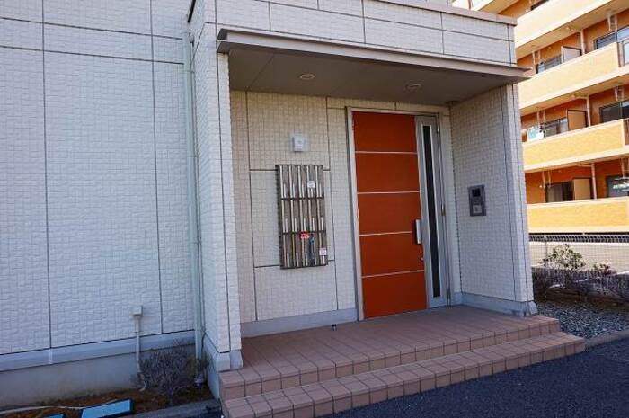 18/24 エントランス