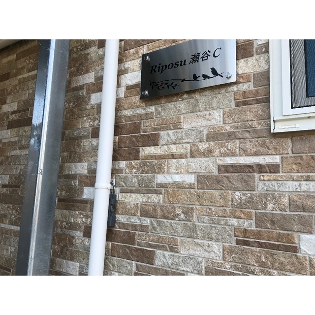 22/22 エントランス