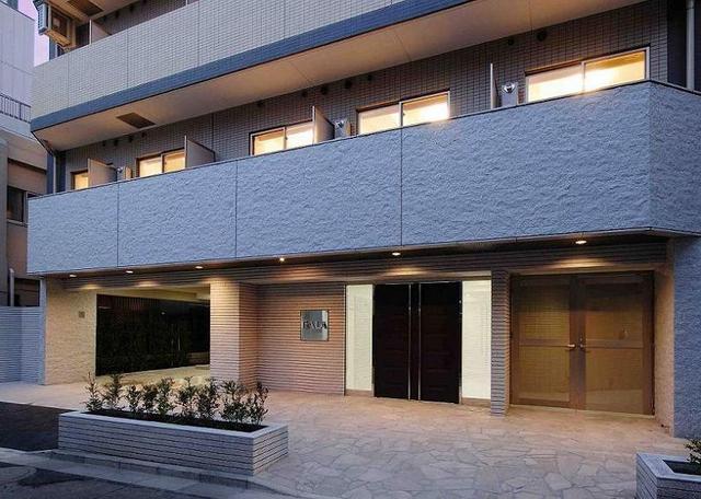 17/23 エントランス