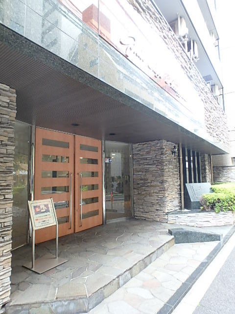 2/6 エントランス