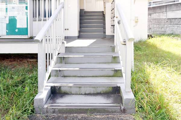 15/16 エントランス