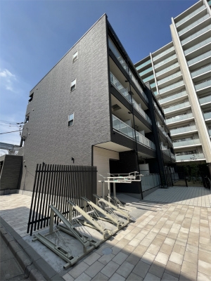 2/4 エントランス