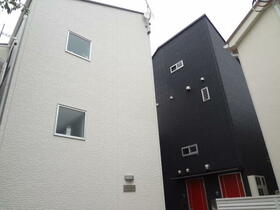 Ｄｅｕｘ　Ｇｒａｎｄの外観