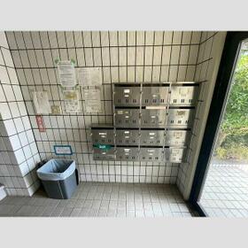 14/16 エントランス