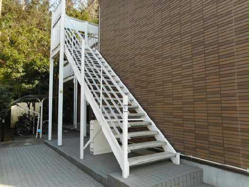 2/2 エントランス