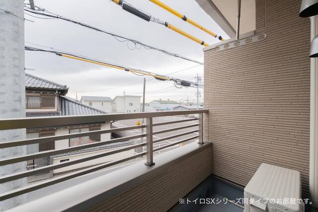 14/14 バルコニー