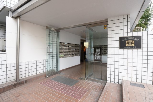 4/6 エントランス