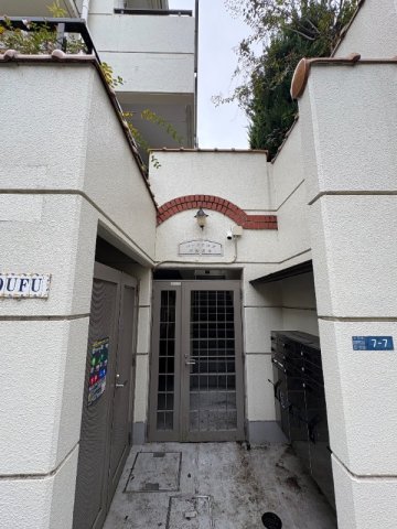 19/21 エントランス