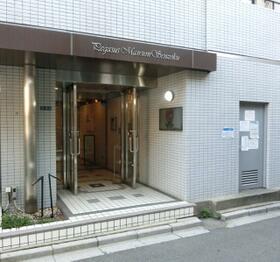 2/2 エントランス