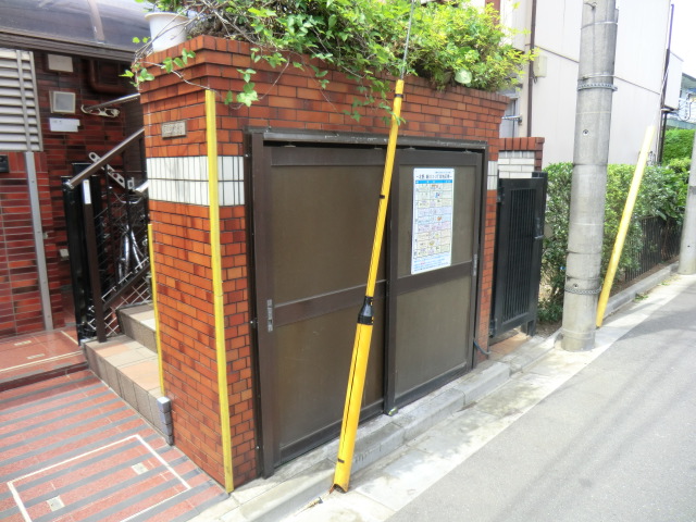 3/6 エントランス