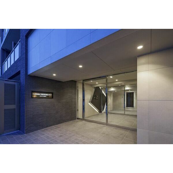 2/6 エントランス