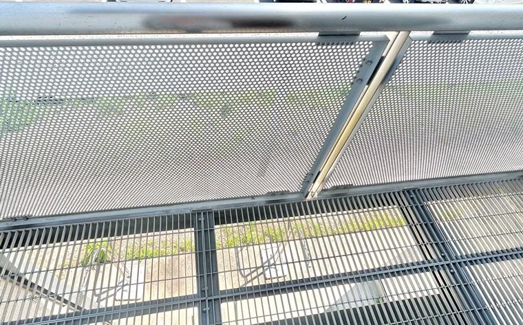 13/16 バルコニー