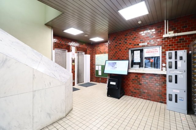 4/6 エントランス