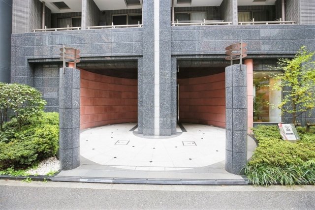 2/3 エントランス