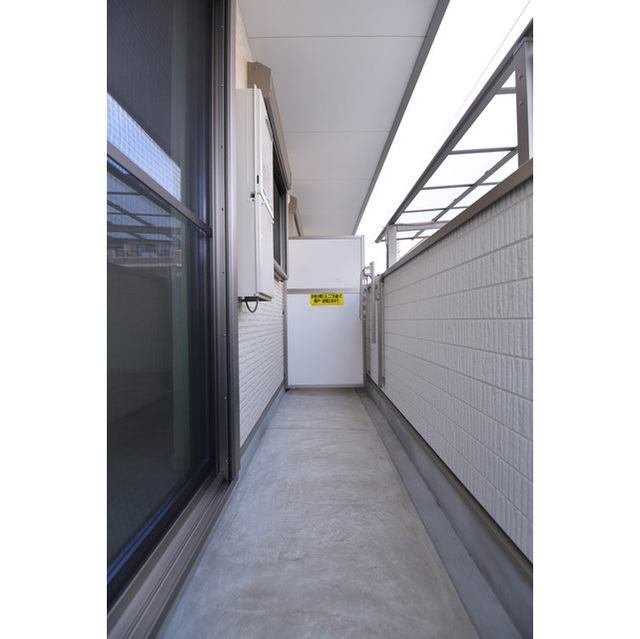 18/27 バルコニー