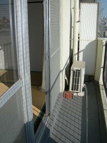 13/14 バルコニー