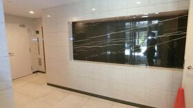 16/16 エントランス