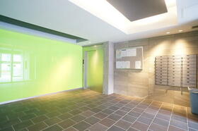 3/3 エントランス