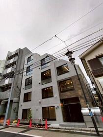 Ｆｏｎｓ　Ｌｕｃｉｓ　Ｉｚｕｍｉの外観