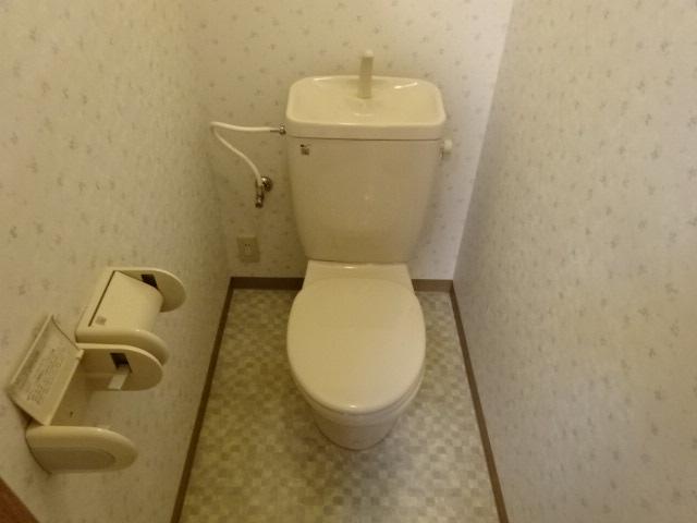 16/27 トイレ