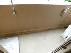 13/17 バルコニー